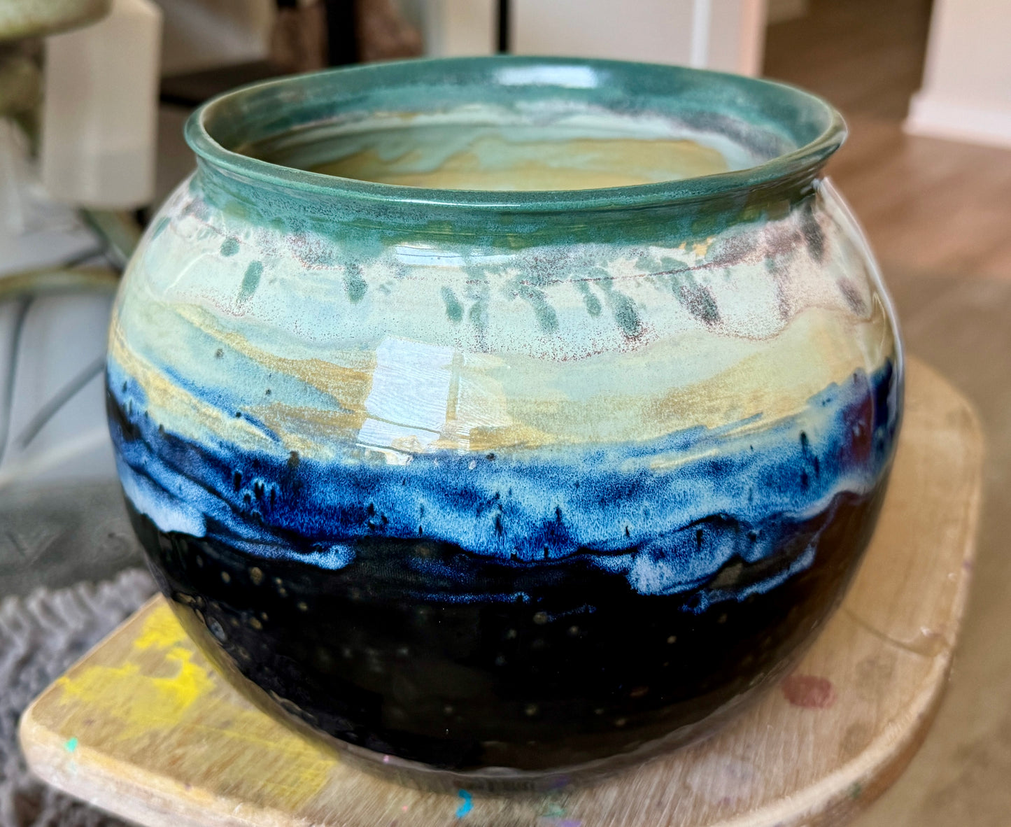 Stormbound Horizon Vase